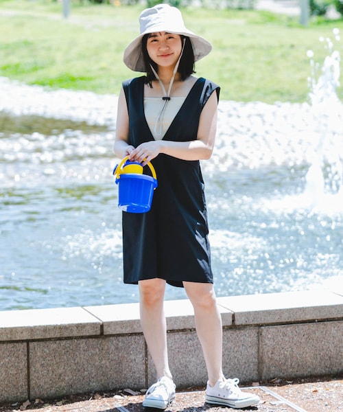 URBAN RESEARCH ROSSO（アーバンリサーチロッソ）の「F by ROSSO　撥水ショートオールインワン（サロペット/オーバーオール・レディース・BEIGE/KHAKI/BLACK・36/38）」の10枚目の写真