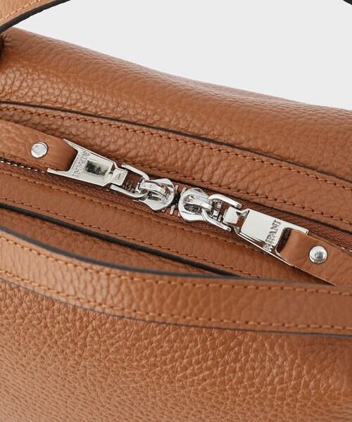 ROPE'(ロペ)の「【RIPANI(リパーニ)】2WAY BAG|2wayバッグ(ハンドバッグ・レディース・ライトグレー/ベージュ・F)」の17枚目の写真