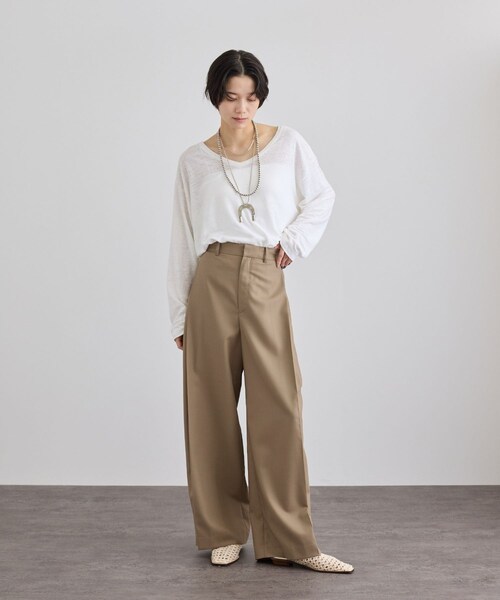 ADAM ET ROPE'(アダムエロペ)の「ウーステッドツイルタックパンツ / セットアップ対応(その他パンツ・レディース・チャコール/ベージュ系・M/S)」の10枚目の写真