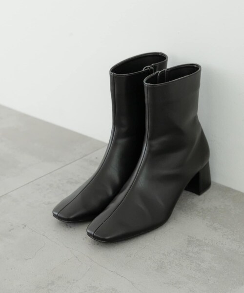 URBAN RESEARCH（アーバンリサーチ）の「『MADE IN JAPAN』スクエアトゥブーツ（ブーツ・レディース・IVORY/BLACK/BROWN・36/37/38）」の14枚目の写真