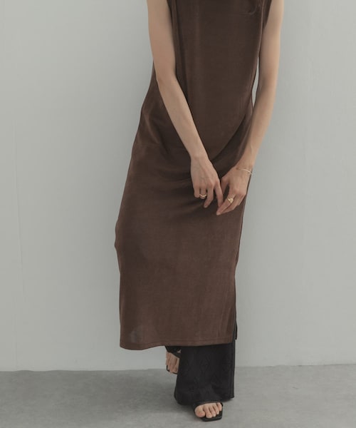 URBAN RESEARCH DOORS（アーバンリサーチドアーズ）の「『別注』Audrey and John Wad×DOORS　シャイニーベアフライスワンピース（ワンピース・レディース・ブラウン/カーキ・One）」の8枚目の写真