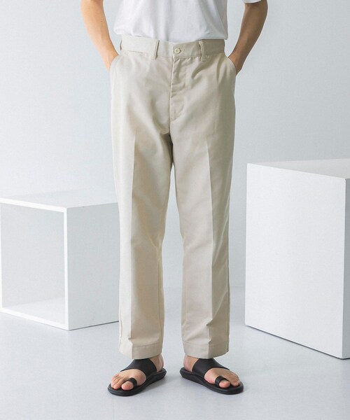 URBAN RESEARCH（アーバンリサーチ）の「JP MADE CHINO TROUSER（チノパンツ・メンズ・YELLOW/SAND BEIGE/KHAKI/BLACK/CHARCOAL・S/M/L/XL）」の3枚目の写真