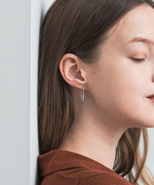 URBAN RESEARCH(アーバンリサーチ)の「decor『デコール』 DropHook Pierce(ピアス(両耳用)・レディース・SILVER・-)」の5枚目の写真