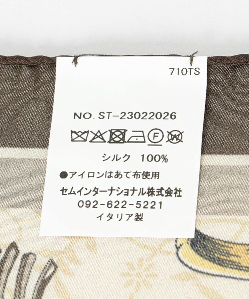 URBAN RESEARCH Sonny Label（アーバンリサーチサニーレーベル）の「AULENTTI　プリントシルクスカーフ（バンダナ/スカーフ・レディース・L BROWN/D BROWN・One）」の8枚目の写真
