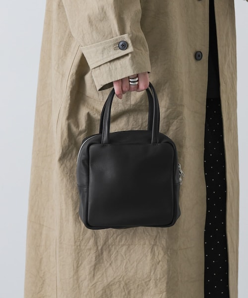 かぐれ（カグレ）の「MORMYRUS　CUBE TOTE（ハンドバッグ・レディース・BLACK・Free）」の7枚目の写真
