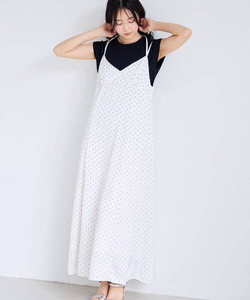 VIS(ビス)の「ドットサテンキャミワンピース(ワンピース・レディース・ホワイト系/ブラウン系・M/S)」の10枚目の写真
