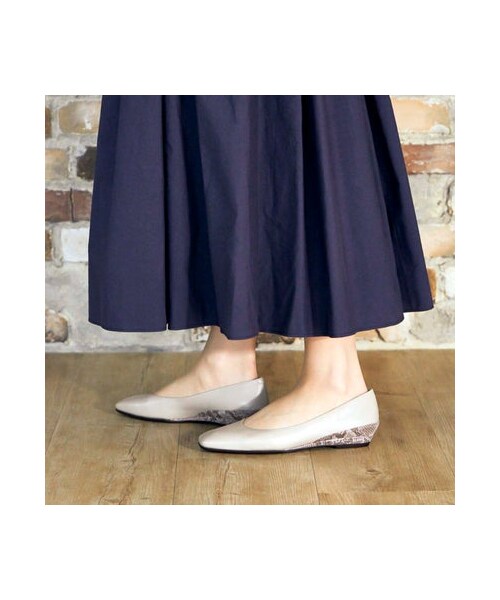 カリーノ/コンビカラーフラットパンプス モード エ ジャコモ カリーノ MODE ET JACOMO carino コンビカラー