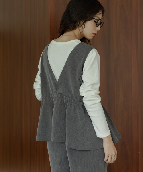 URBAN RESEARCH Sonny Label（アーバンリサーチサニーレーベル）の「ペプラムオールインワン（つなぎ/オールインワン・レディース・ブラック/グレー・36/38）」の16枚目の写真