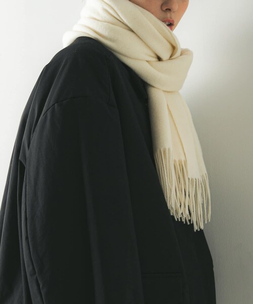 URBAN RESEARCH（アーバンリサーチ）の「ウールカシミヤストール（ストール/ショール・レディース・IVORY/RED/BEIGECHECK/GREENCHECK・-）」の8枚目の写真