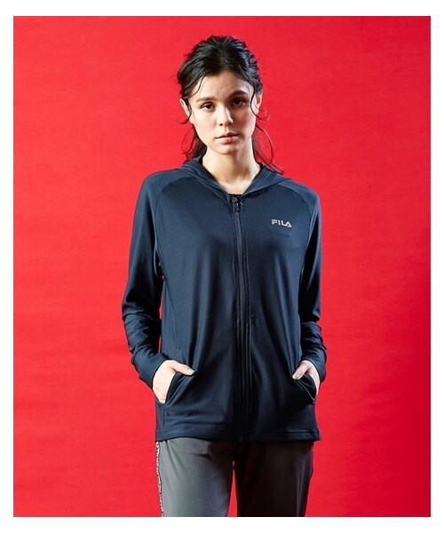 nissen（ニッセン）の「大きいサイズパーカー（吸汗速乾・UVカット）／FILA（スウェット・レディース・グレイッシュピンク/ダークグレー/ネイビー・L/LL/3L/4L/5L/6L/8L/10L）」の9枚目の写真