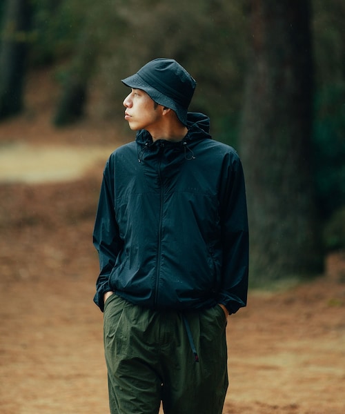 EKAL（エカル）の「『撥水』アクティブライトシェルジャケット（テーラードジャケット・メンズ・BLACK/TURQUOISE・M/L）」の9枚目の写真