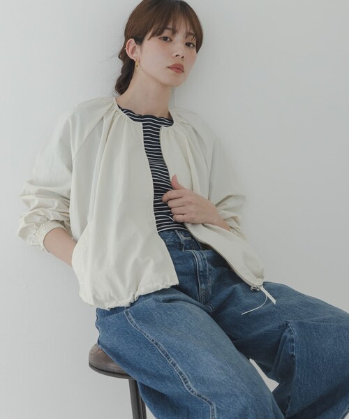 URBAN RESEARCH Sonny Label（アーバンリサーチサニーレーベル）の「『UR TECH』バルーンショートブルゾン（ブルゾン・レディース・ブラック/アイボリー/ベージュ・Free）」の10枚目の写真