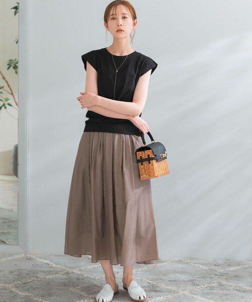 URBAN RESEARCH ROSSO（アーバンリサーチロッソ）の「フレンチTシャツ（Tシャツ/カットソー・レディース・BROWN/OFFWHITE/CHARCOAL/BLACK/TURQUOISE/PINK・FREE）」の22枚目の写真