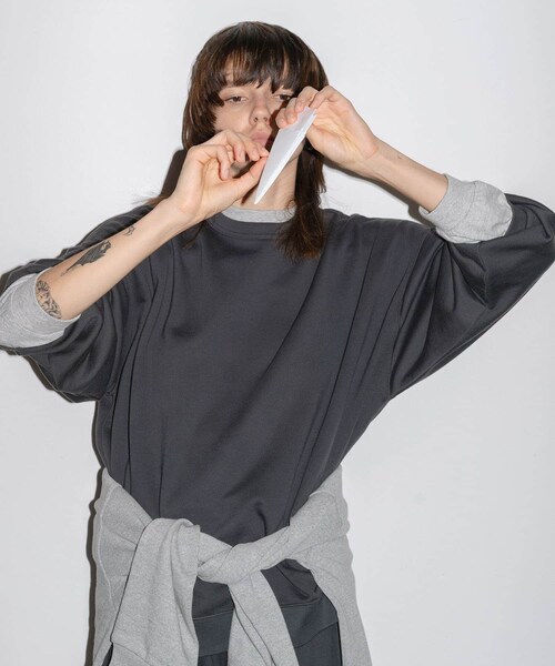 URBAN RESEARCH(アーバンリサーチ)の「dDdDdDd LUX STANDARD CREW SWEAT(スウェット・メンズ・WHITE/BLACK/NAVY/GRAY・S/M/L/XL/XXL)」の3枚目の写真