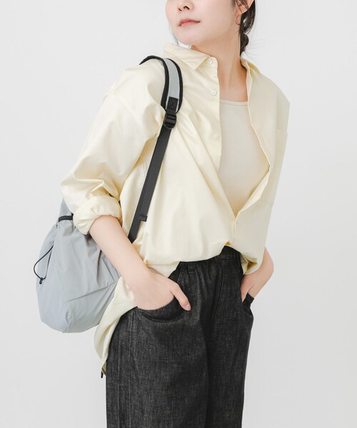EKAL(エカル)の「cotton crispシャツ(シャツ/ブラウス・レディース・ストライプ/イエロー/グレー・One)」の3枚目の写真