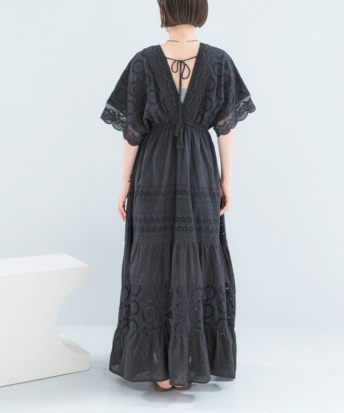 URBAN RESEARCH ROSSO（アーバンリサーチロッソ）の「インドコットンエンブロイダリーワンピース（ワンピース・レディース・BLACK・Free）」の3枚目の写真