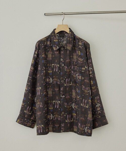 ADAM ET ROPE'(アダムエロペ)の「【J'aDoRe・一部店舗限定】【BANANATIME(バナナタイム)】PJ 2 SHIRT / シルクシャツ(シャツ/ブラウス・レディース・ブラック系/ダークブラウン系・XS)」の4枚目の写真
