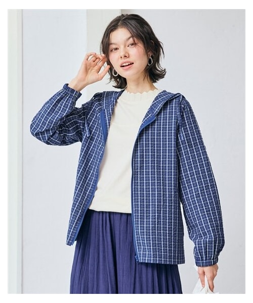 nissen（ニッセン）の「＜大きいサイズ＞さらっとサッカー素材フードジップパーカー（パーカー・レディース・黒系ギンガムチェック/ブルー系チェック/グレー系チェック・L~LL/3L~4L/5L~6L/8L/10L）」の3枚目の写真