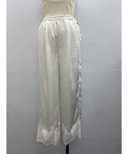 Ungrid（アングリッド）の「レースデザインサテンパンツ（その他パンツ・レディース・オフホワイト/ブラック・F）」の2枚目の写真