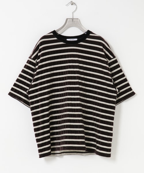 URBAN RESEARCH（アーバンリサーチ）の「ベロアボーダーカットソー（Tシャツ/カットソー・レディース・BEIGE/DARK BROWN・FREE）」の11枚目の写真