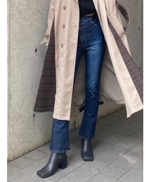 EMODA | アシンメトリーフィットジャストウエストフレアジーンズ(デニムパンツ)