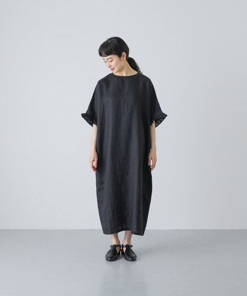 かぐれ（カグレ）の「『2サイズ展開』リネンフリルスリーブワンピース（ワンピース・レディース・BLACK・0/1）」の17枚目の写真