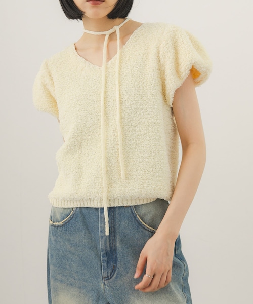 KBF（ケイビーエフ）の「ループニットパフスリーブトップス（ニット/セーター・レディース・IVORY/BLACK・One）」の7枚目の写真