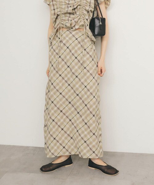 KBF（ケイビーエフ）の「シアーチェックIラインスカート（スカート・レディース・MOSS GRAY/BEIGE/BLUE・one）」の20枚目の写真