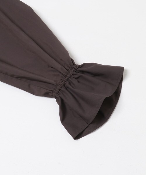 URBAN RESEARCH ROSSO（アーバンリサーチロッソ）の「フリルカラーブラウス（シャツ/ブラウス・レディース・WHITE/BABY PINK/D/BROWN・Free）」の14枚目の写真