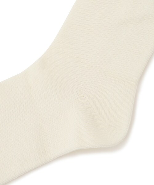 ADAM ET ROPE'(アダムエロペ)の「【KYOU/キョウ】FEET02 JQD Line Pack-Socks(ソックス/靴下・メンズ・ホワイト・F)」の4枚目の写真
