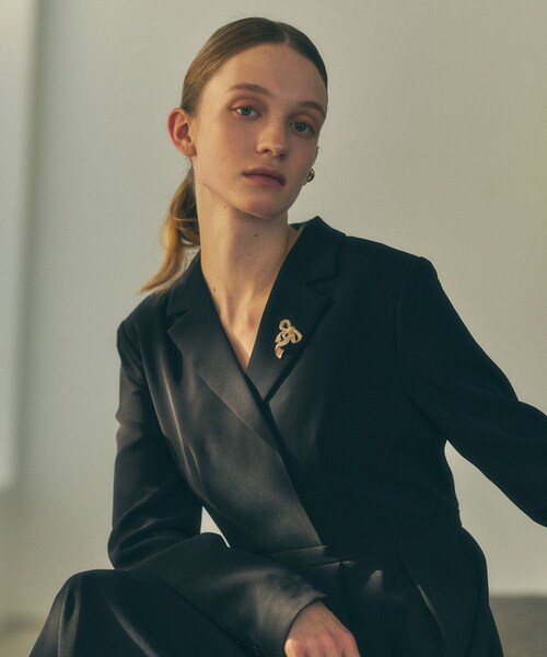 ROPE'(ロペ)の「【一部店舗限定】【REALM(レルム)】LONG-SLEEVE DRESS|ドレス 26SS(ドレス・レディース・ネイビー/ベージュ・36/38)」の12枚目の写真