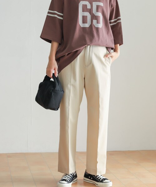 URBAN RESEARCH DOORS(アーバンリサーチドアーズ)の「ハイウエストチノパンツ(チノパンツ・レディース・BEIGE/L.BEIGE・S/M/L)」の5枚目の写真