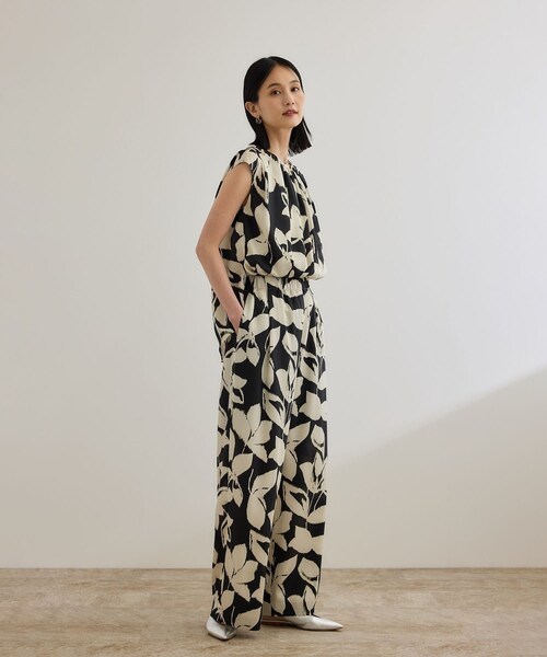 ROPE'（ロペ）の「DEVEAUXジオメトリックフラワーブラウス（シャツ/ブラウス・レディース・ブラック/オレンジ・F）」の22枚目の写真