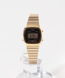 CASIO メタルスクエアデジタルウォッチ