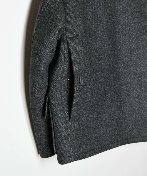 ADAM ET ROPE'（アダムエロペ）の「【HEUGN】Hunt（その他アウター・メンズ・グレー・2/3）」の10枚目の写真