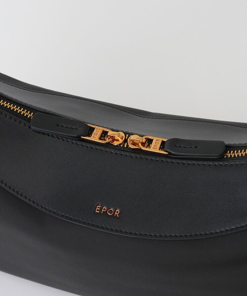 ROPE'（ロペ）の「【E'POR】 C BAG Medium【超軽量】（ハンドバッグ・レディース・ブラック/オフホワイト/カーキ・F）」の7枚目の写真