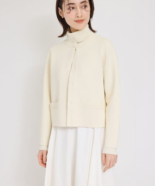 ROPE'（ロペ）の「ニットジャケット/イージーケア（ノーカラージャケット・レディース・オフホワイト/ネイビー・36/38）」の4枚目の写真
