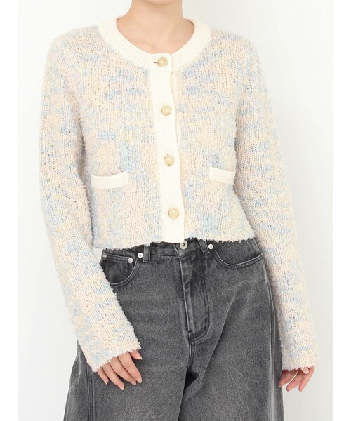 CALNAMUR（カルナムール）の「ファンシーヤーンクラシカルニットカーディガン（カーディガン/ボレロ・レディース・ホワイト/ブラック/ピンク/アイスブルー/ミックス・F）」の2枚目の写真