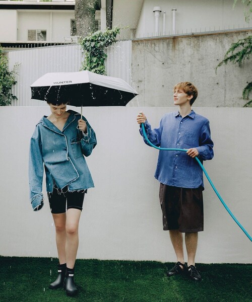 ADAM ET ROPE'(アダムエロペ)の「【HUNTER for ADAM ET ROPE'】別注 ALL WEATHER AUTO COMPACT UMBRELLA 55cm/晴雨兼用(折りたたみ傘・レディース・シルバー・F)」の9枚目の写真