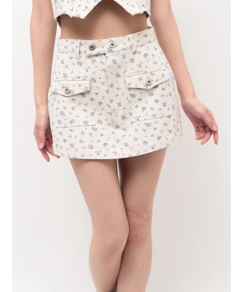 CALNAMUR（カルナムール）の「ツイルフラワーミニスカパン（スカート・レディース・ピンク/ブルー・S/M）」の5枚目の写真