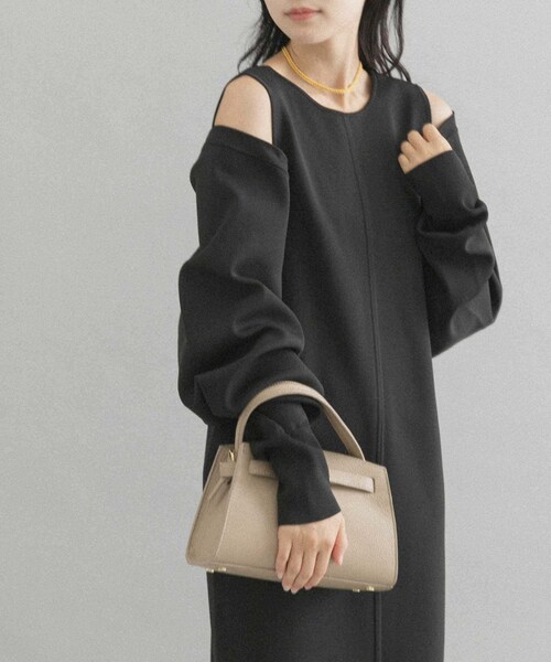 URBAN RESEARCH ROSSO（アーバンリサーチロッソ）の「UNiPH　スポンディッシュストレッチ ワンピース（ワンピース・レディース・ブラック・1）」の7枚目の写真