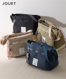 ロープ風チャーム付きスクエアショルダーバッグ