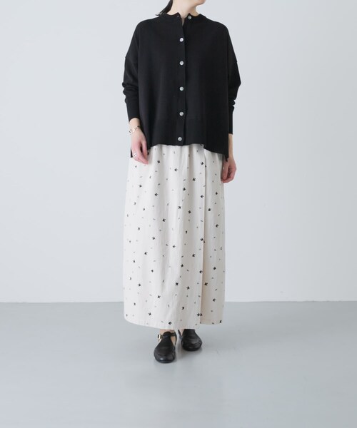 かぐれ（カグレ）の「ツバメ刺繍ラップスカート（スカート・レディース・IVORY/BLACK・Free）」の9枚目の写真