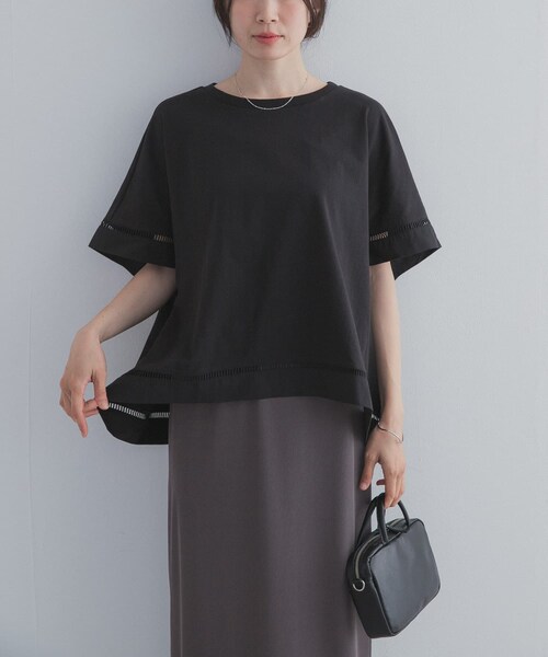 URBAN RESEARCH DOORS(アーバンリサーチドアーズ)の「ハシゴレースドッキングプルオーバー(Tシャツ/カットソー・レディース・OFF WHITE/BLACK/CAMEL・Free)」の15枚目の写真