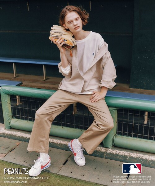 ROPE' PICNIC（ロペピクニック）の「【PEANUTS×MLB COLLECTION by ROPE' PICNIC】ロングスリーブTee（Tシャツ/カットソー・レディース・ホワイト/ホワイト系/ベージュ・F）」の8枚目の写真