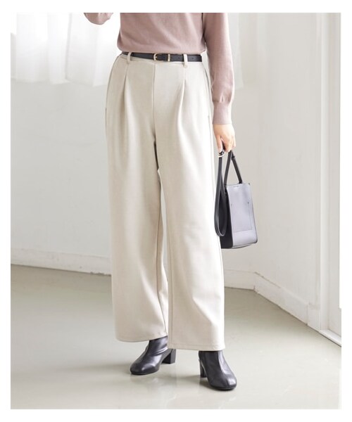 nissen（ニッセン）の「大きいサイズなめらか桃起毛フェイクスエードワイドパンツ（ゆったりヒップ）（パンツ・レディース・クラウドブルー/ライトグレージュ/ライトピンク/モカブラウン・L/LL/3L/4L/5L/6L/8L/10L）」の8枚目の写真