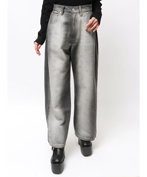 MURUA（ムルーア）の「サイドタックワイドデニム【セット販売対象】（デニムパンツ・レディース・アイボリー/ブラック/ピンク/ミントグリーン・1/2）」の8枚目の写真