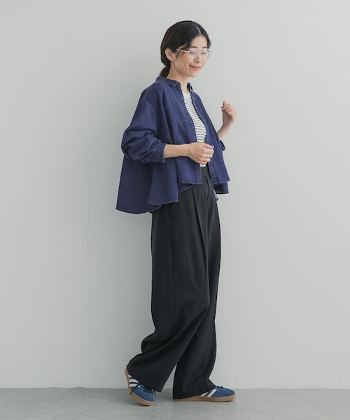 URBAN RESEARCH DOORS（アーバンリサーチドアーズ）の「デニム切替ショート丈シャツ 26AW（シャツ/ブラウス・レディース・INDIGO/ONE WASH・Free）」の10枚目の写真