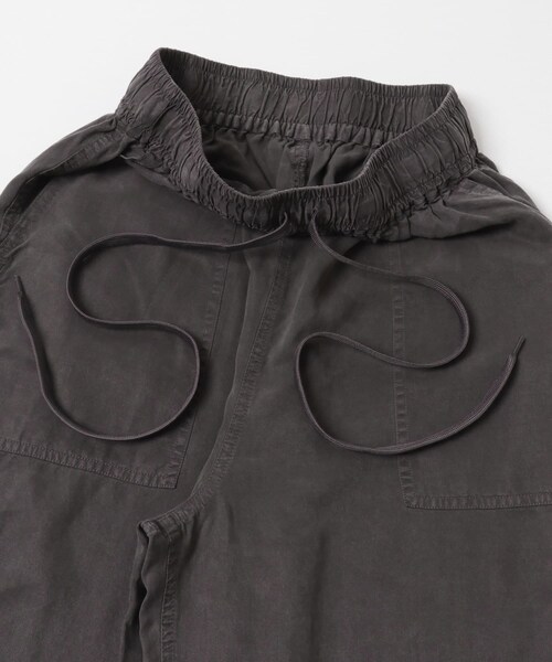 ITEMS URBANRESEARCH（アイテムズ アーバンリサーチ）の「リラクシーイージーパンツ（その他パンツ・レディース・CHA/M.GRY/BRN・Free）」の10枚目の写真