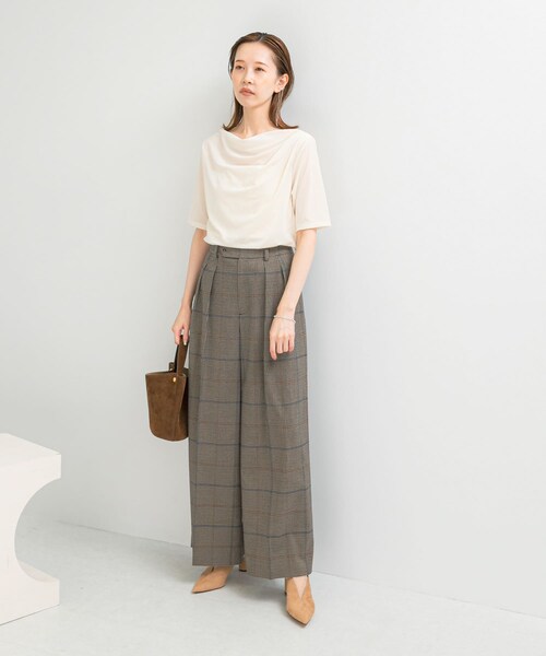 URBAN RESEARCH ROSSO（アーバンリサーチロッソ）の「シアーストレッチベロアカットソー（Tシャツ/カットソー・レディース・OFF/CH/LACQUER・FREE）」の10枚目の写真